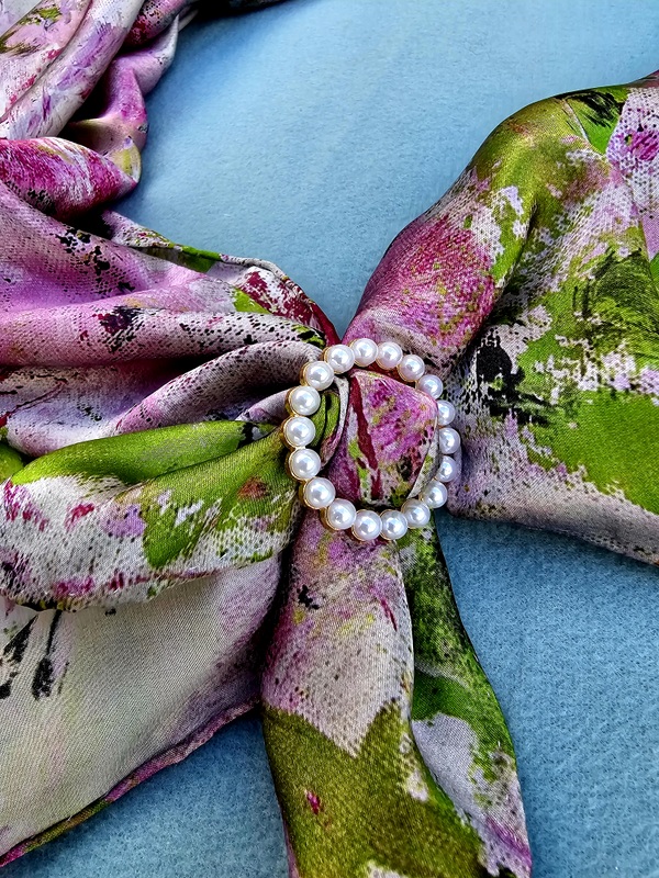 Blooming - Anda Abstract Large Silk Scarf - Image 3