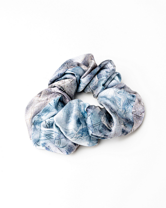 Ice Rink – Silk Hair Scrunchie Large 5 cm - Image 2